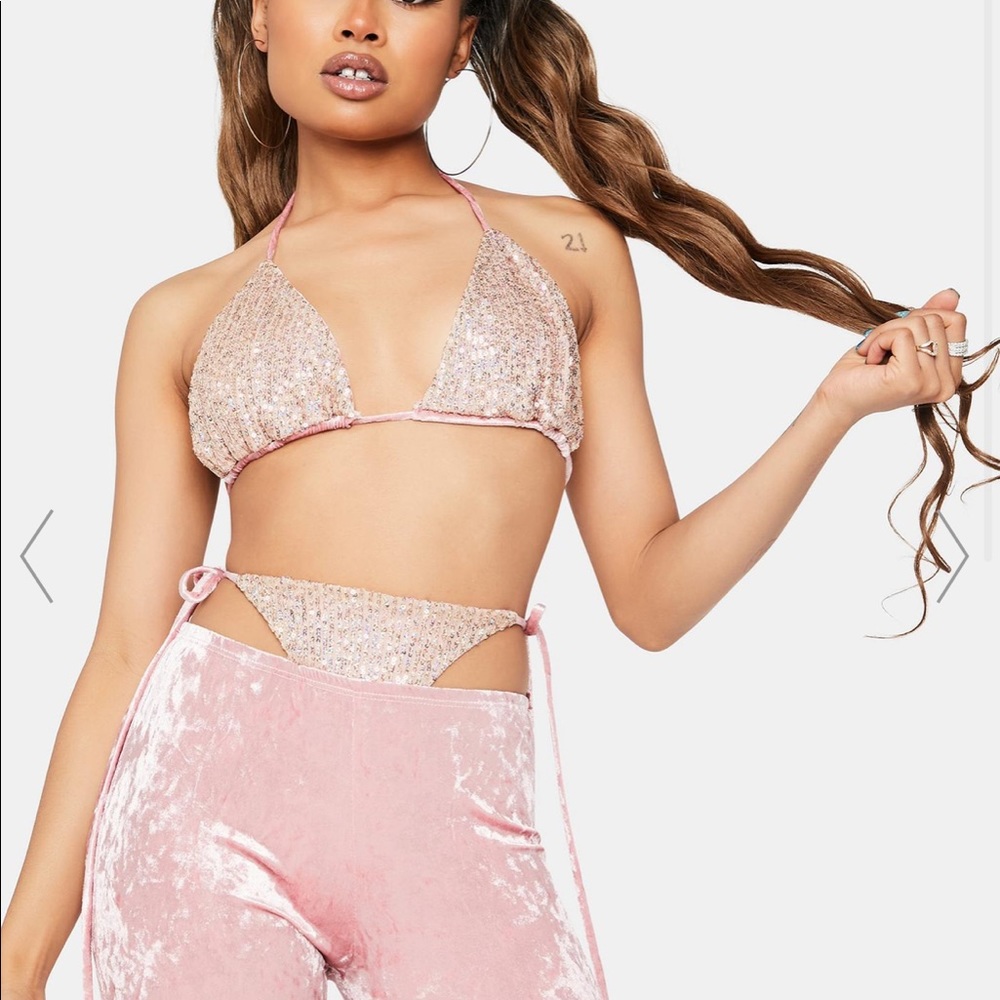 🆕 CANT BE BLAMED sequin set. Brand new!